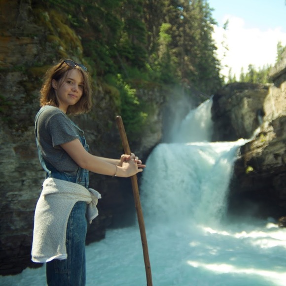 Meet your Posher, Miranda - Picture 1 of 1